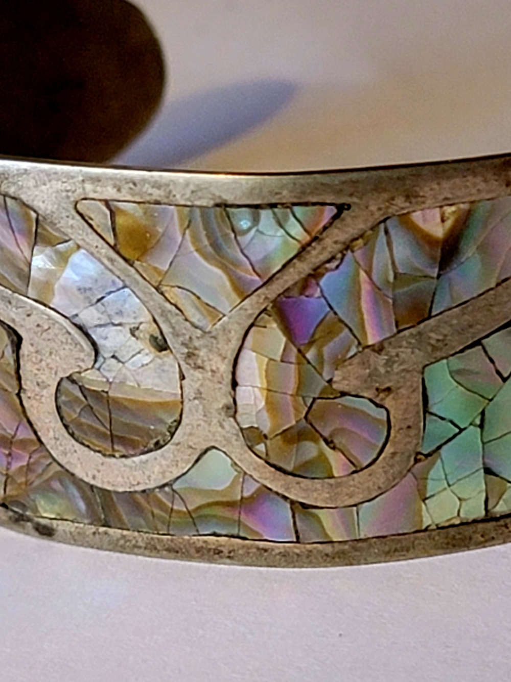 Vintage Abalone Inlay Silver-Tone Cuff Bracelet - Iridescent Green/Purple